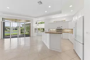 9258 Via Elegante, Wellington, FL 33411 - Photo 5
