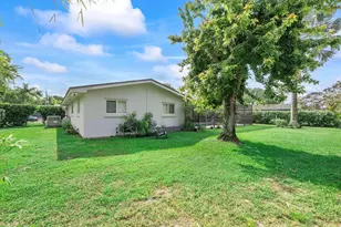7307 SW 9th Ct, Plantation, FL 33317 - Photo 35