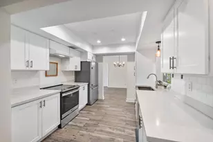 7307 SW 9th Ct, Plantation, FL 33317 - Photo 13