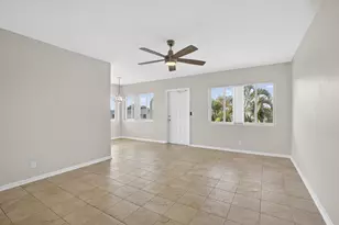 3402 Cynthia Ln, Lake Worth Beach, FL 33461 - Photo 7