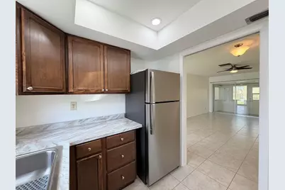 2607 Dudley Drive W #L, West Palm Beach, FL 33415 - Photo 5