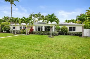 225 Russlyn Dr, West Palm Beach, FL 33405 - Photo 5