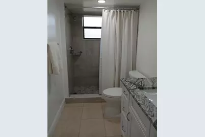 4760 Lucerne Lakes Boulevard W #405, Lake Worth, FL 33467 - Photo 7