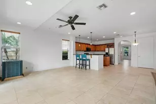 811 S Federal Hwy, Lake Worth Beach, FL 33460 - Photo 7