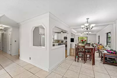 6407 Boulevard Of Champions, North Lauderdale, FL 33068 - Photo 5