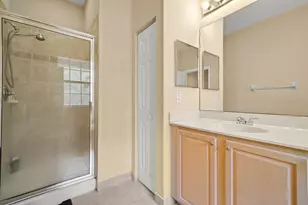 174 W Thatch Palm Cir, Jupiter, FL 33458 - Photo 31