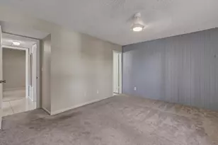 11200 SW 13th St, Pembroke Pines, FL 33025 - Photo 25