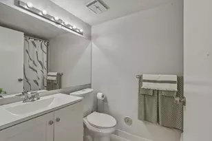 11200 SW 13th St, Pembroke Pines, FL 33025 - Photo 19