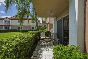 11200 SW 13th St, Pembroke Pines, FL 33025 - Photo 7