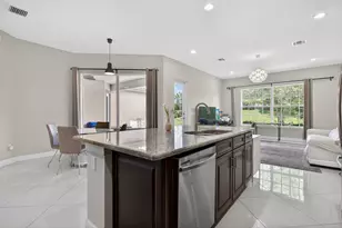 8850 Miralago Wy, Parkland, FL 33076 - Photo 5