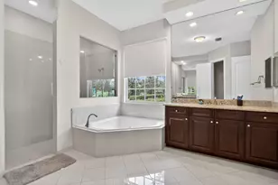 8850 Miralago Wy, Parkland, FL 33076 - Photo 19