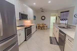 10440 SW Westlawn Blvd, Port Saint Lucie, FL 34987 - Photo 5