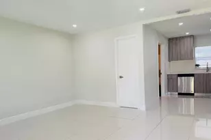 4640 NE 5th Ave Ave, Oakland Park, FL 33334 - Photo 5