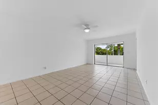 126 Sparrow Dr, Royal Palm Beach, FL 33411 - Photo 7