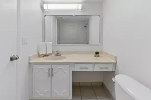 126 Sparrow Dr, Royal Palm Beach, FL 33411 - Photo 17