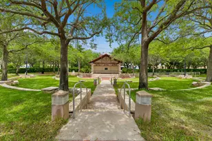 126 Sparrow Dr, Royal Palm Beach, FL 33411 - Photo 35