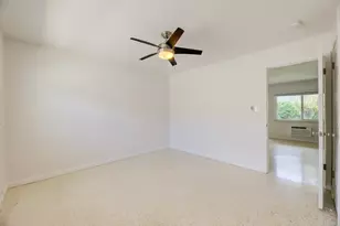 1635 NE 5th Ct, Fort Lauderdale, FL 33301 - Photo 7
