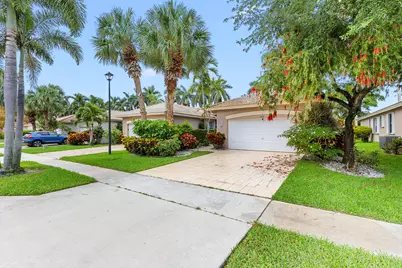 9719 Crescent View Drive S, Boynton Beach, FL 33437 - Photo 1