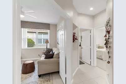 9719 Crescent View Drive S, Boynton Beach, FL 33437 - Photo 5