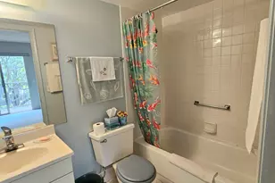 13355 SW 9th Ct, Pembroke Pines, FL 33027 - Photo 11
