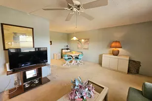 13355 SW 9th Ct, Pembroke Pines, FL 33027 - Photo 5