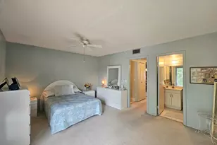 13355 SW 9th Ct, Pembroke Pines, FL 33027 - Photo 9