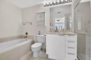 140 S Dixie Hwy, Hollywood, FL 33020 - Photo 19