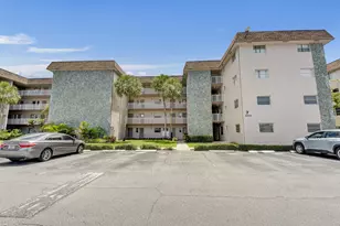 2430 SW 81st Ave, Davie, FL 33324 - Photo 9