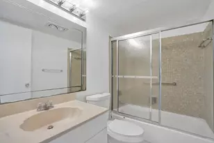 392 Durham Cir, Deerfield Beach, FL 33442 - Photo 13