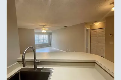 3350 N Pinewalk Dr Drive N #1413, Margate, FL 33063 - Photo 7