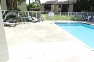 1110 E Lakeview Dr Dr E, Royal Palm Beach, FL 33411 - Photo 19