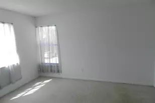 1110 E Lakeview Dr Dr E, Royal Palm Beach, FL 33411 - Photo 7