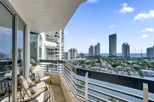 19101 NE 36th Ct, Aventura, FL 33180 - Photo 9