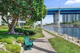 19101 NE 36th Ct, Aventura, FL 33180 - Photo 53