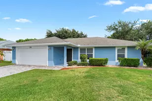706 Osceola Ave, Fort Pierce, FL 34982 - Photo 1