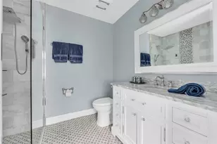 9860 NW 3rd St, Pembroke Pines, FL 33024 - Photo 15
