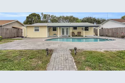 9860 NW 3rd Street, Pembroke Pines, FL 33024 - Photo 23