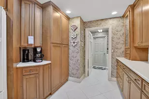 22582 Meridiana Dr, Boca Raton, FL 33433 - Photo 15