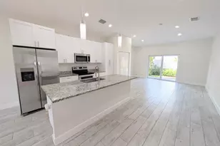 1562-1566 W 26th Ct, Riviera Beach, FL 33404 - Photo 3