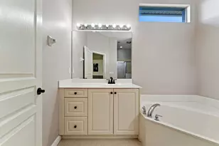10640 SW Waterway Ln, Port Saint Lucie, FL 34987 - Photo 29