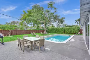 2114 N 42nd Ave, Hollywood, FL 33021 - Photo 21
