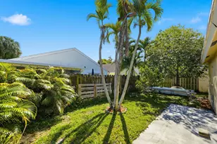 1239 Sussex St, Boynton Beach, FL 33436 - Photo 23