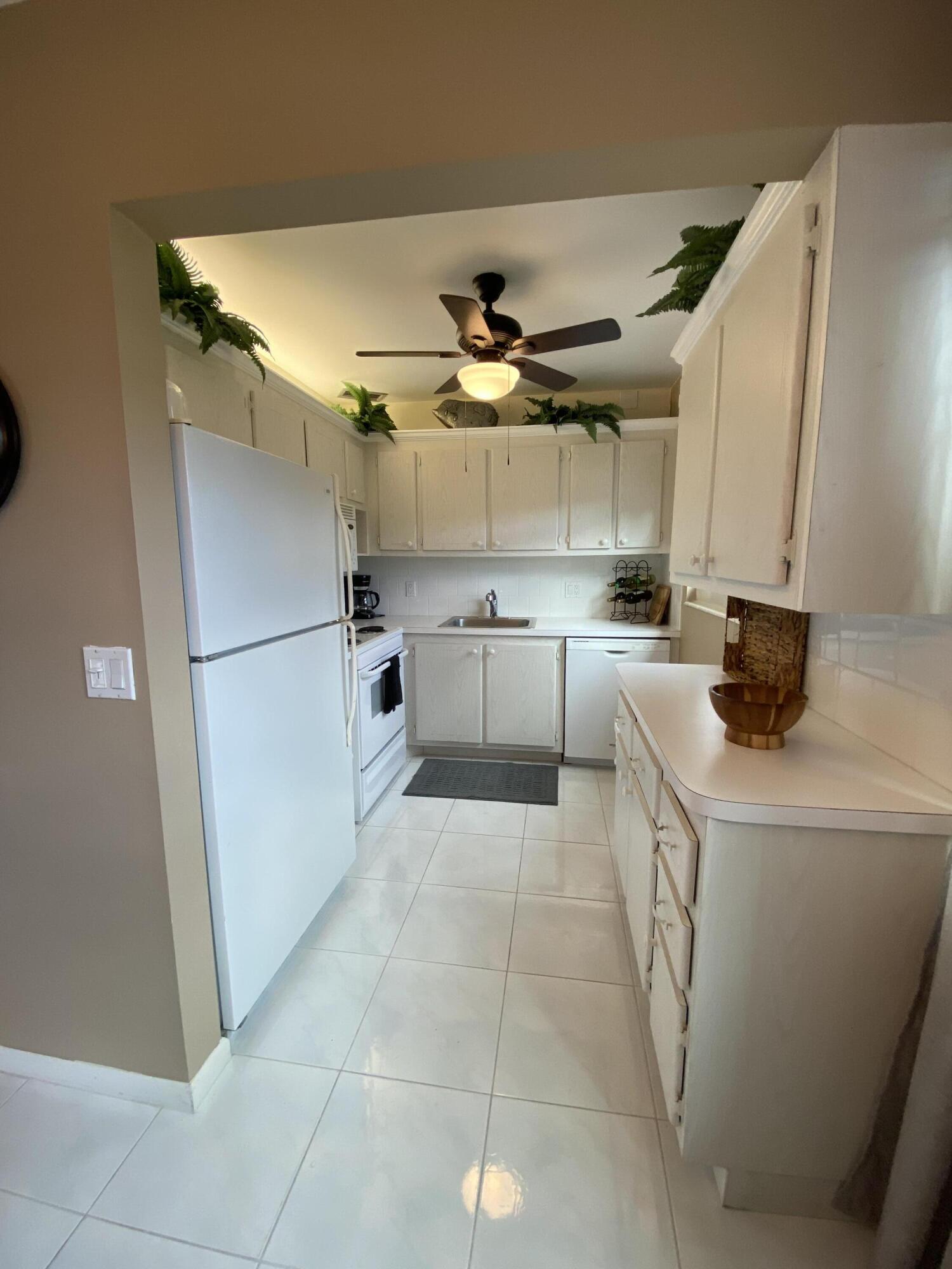 72 Newport D #72 - 72 Newport D #72, Deerfield Beach, FL 33442 Luxury Property | Jose Angel Pina