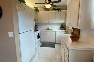 72 Newport D, Deerfield Beach, FL 33442 - Photo 1