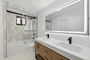 12750 Yardley Dr, Boca Raton, FL 33428 - Photo 29