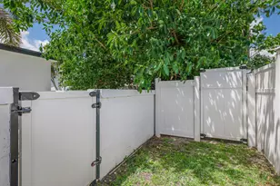 101 NE 57th Ct, Fort Lauderdale, FL 33334 - Photo 41