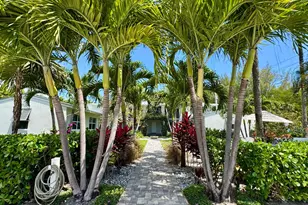 1025 Casuarina Rd, Delray Beach, FL 33483 - Photo 23