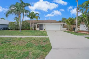 13834 Geranium Pl, Wellington, FL 33414 - Photo 7
