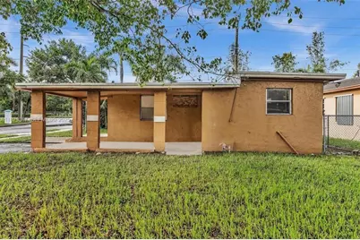 2800 NW 6th Court, Fort Lauderdale, FL 33311 - Photo 3