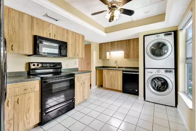 18419 SE Wood Haven Lane #B, Tequesta, FL 33469 - Photo 17